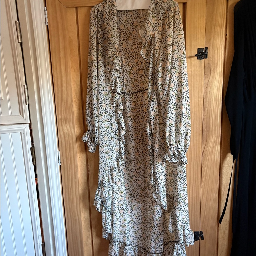 Free People White Floral Ruffle Long Sleeve Maxi Dress